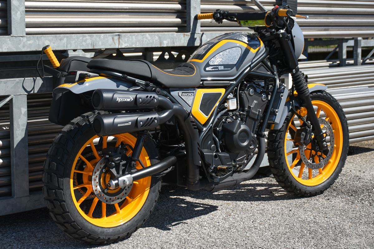 Neu bei uns: HPCorse Auspuffanlagen für die Honda CL500 – Sound trifft Stil!